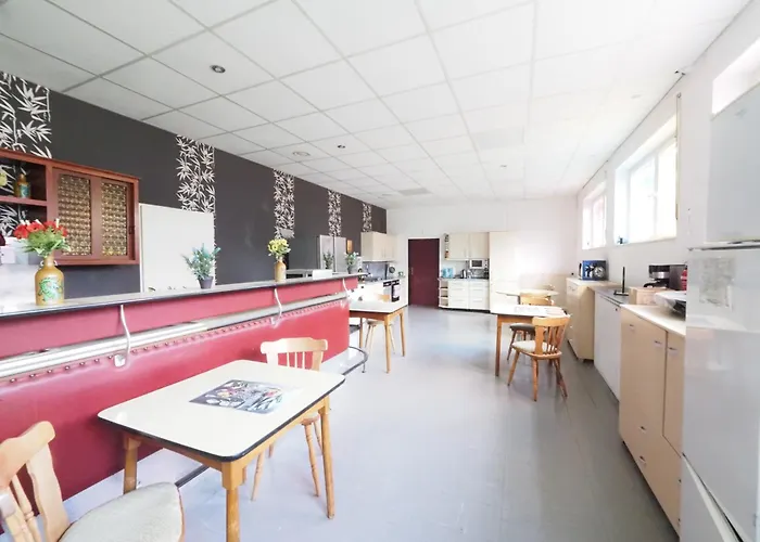 Nibelungen-stubb Mit Einer Gemeinschaftskueche Vendégház