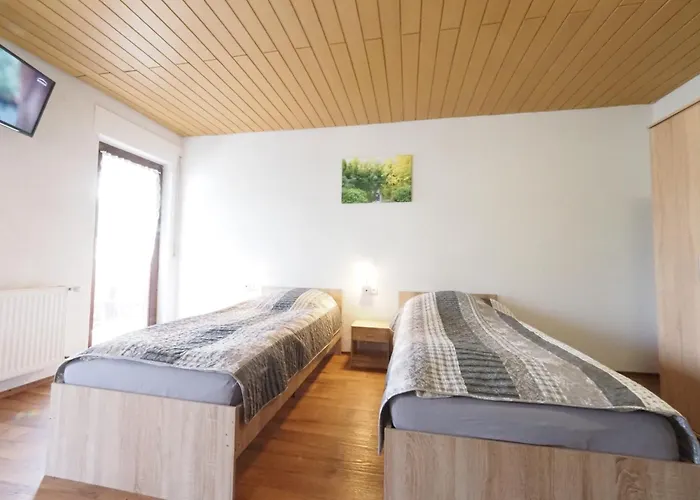 Nibelungen-stubb Mit Einer Gemeinschaftskueche Vendégház Lautertal